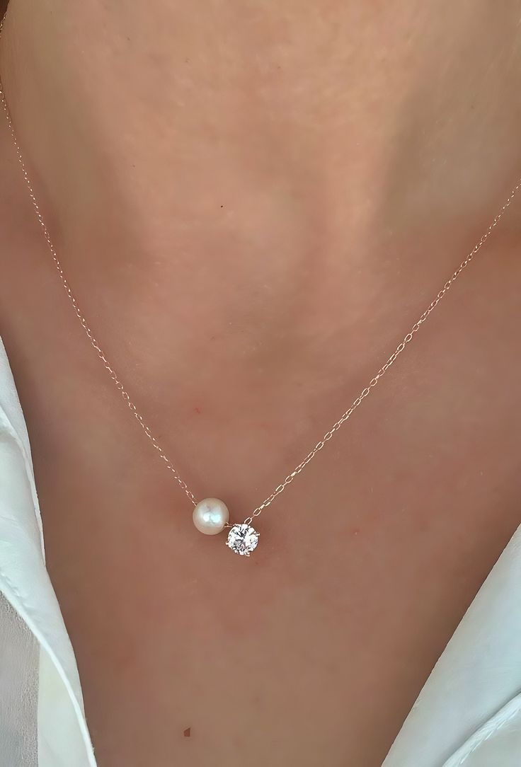 Pearl Solitaire Necklace